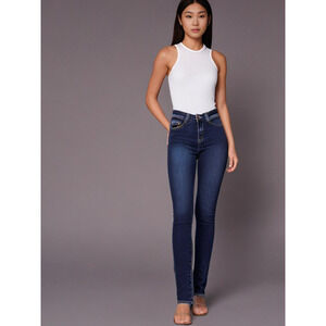 Fashion Nova Size 3 /4 Women's Jeans skinny dark wash